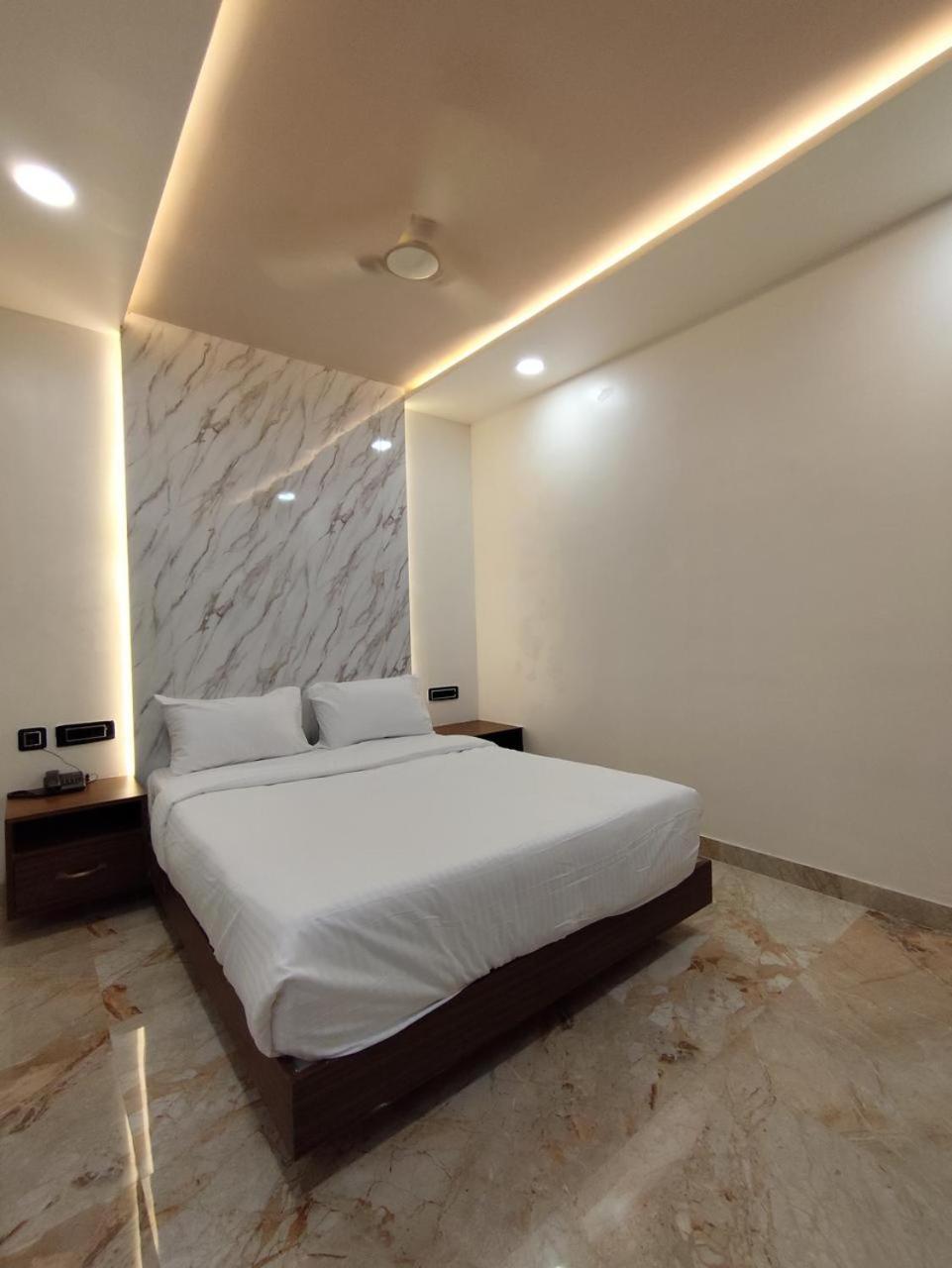 Sree Mahalakshmi Residency By K Hotels Virudunagar Экстерьер фото